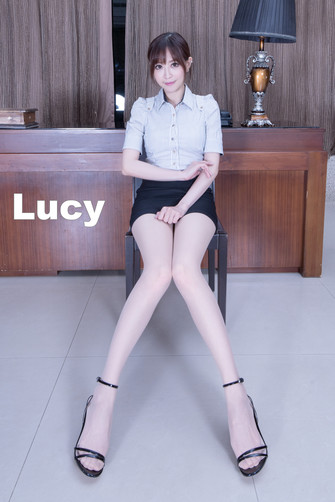 1033Lucy-XBap3C.jpg