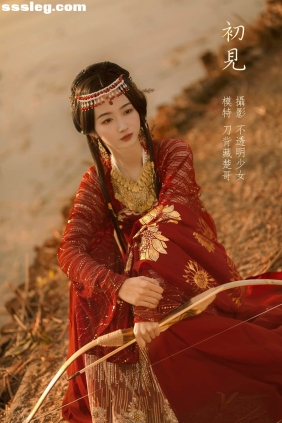 [YITUYU艺图语]2022.02.22 初见 刀背藏楚哥_c[18P214M]
