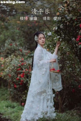 [YITUYU艺图语]2022.04.15 清平乐 瞳人儿[24P420M]