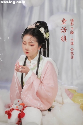 [YITUYU艺图语]2022.06.20 童话镇 令花羽[22P214M]